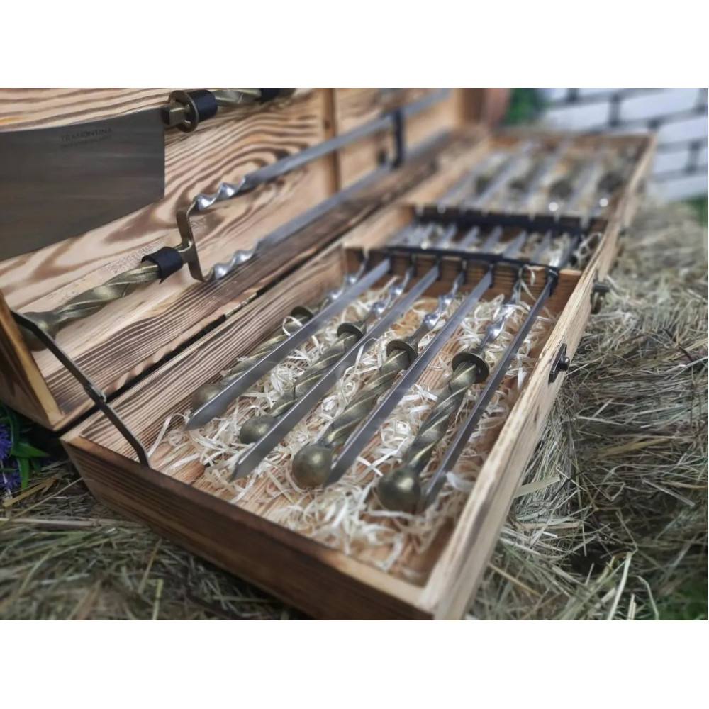 Шампура у дерев'яному кейсі (V-103)