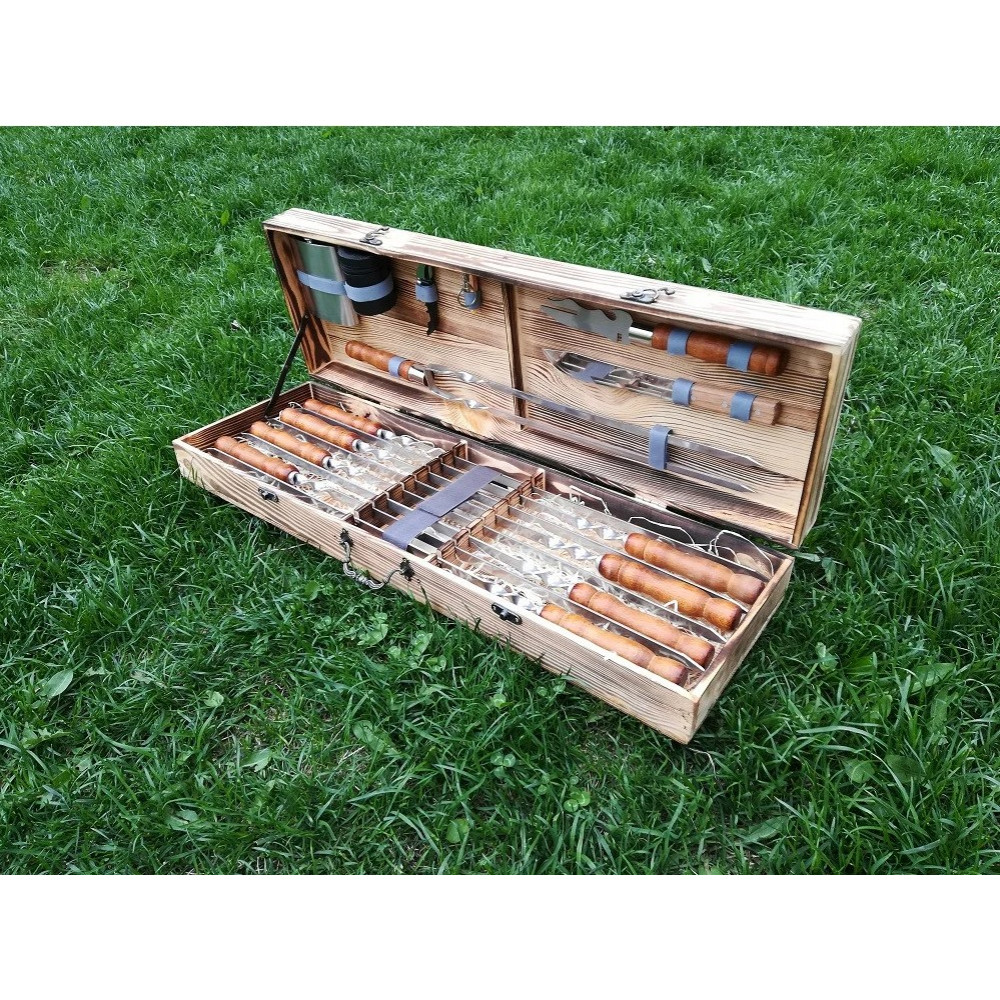 Шампура у дерев'яному кейсі (М-018)