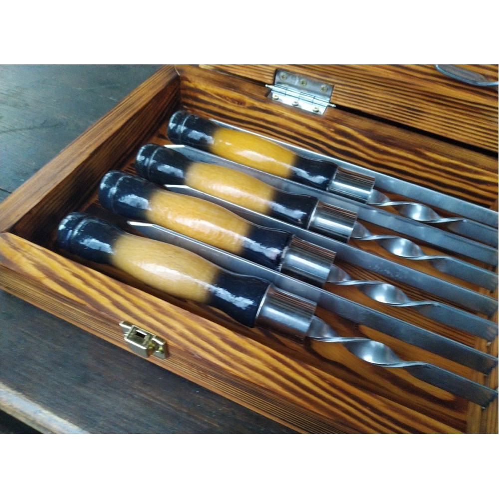 Шампура у дерев'яному кейсі №1