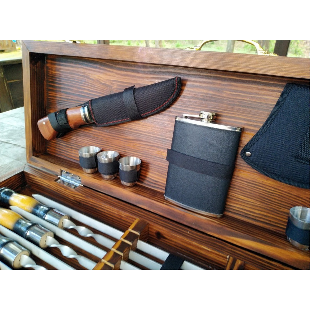 Шампура в деревянном кейсе №10