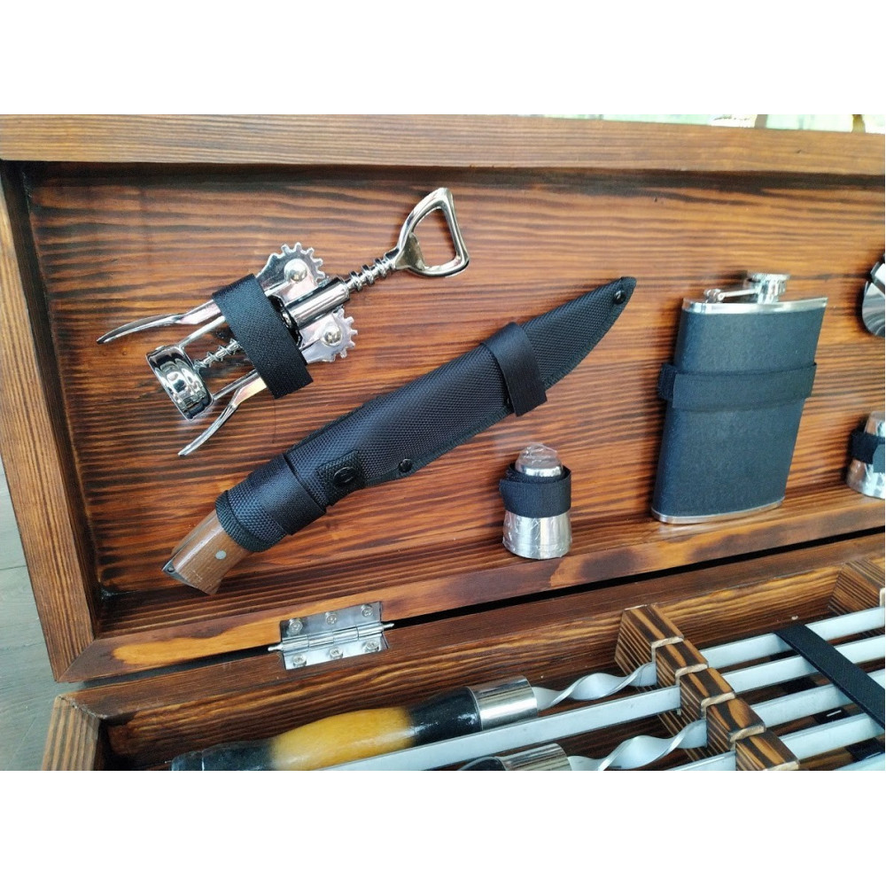 Шампура у дерев'яному кейсі №11