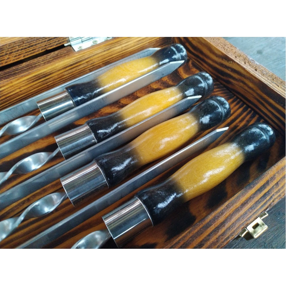 Шампура у дерев'яному кейсі №2