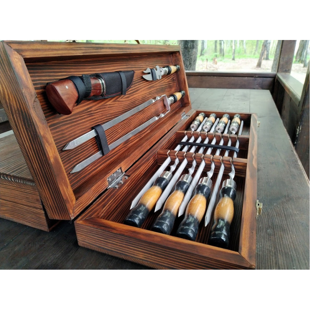 Шампура у дерев'яному кейсі №9