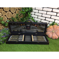 Шампура в деревянном сейсе обтянут кожей (V-105)